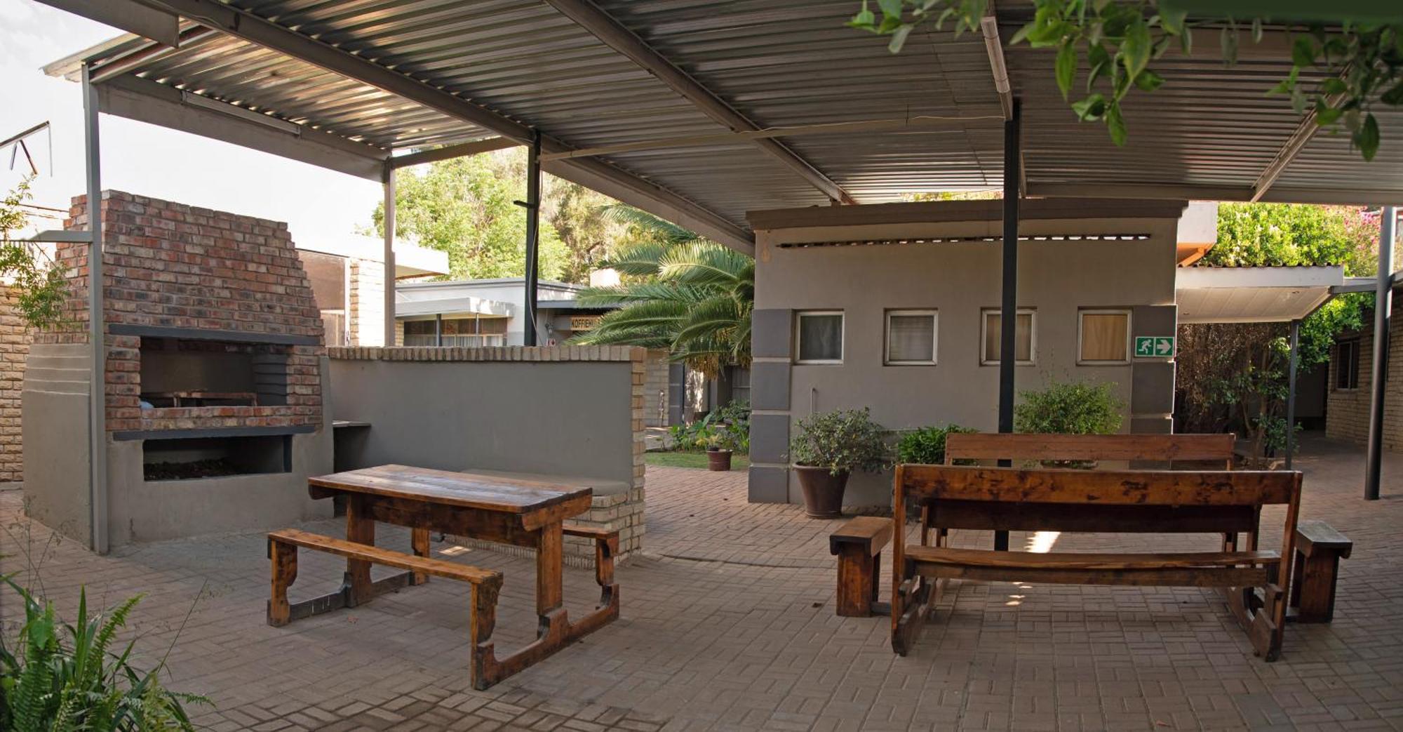 Gold Guest & Conference Bed & Breakfast Велком Екстериор снимка